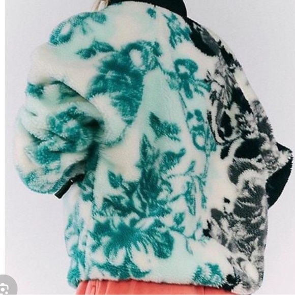 NWOT Free People FP Movement Printed Hit the Slopes Fleece Pullover Minty Fresh - Picture 3 of 8